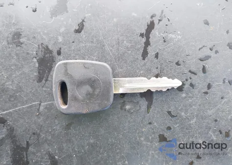 2001 Ford F-150 Xl/Xlt z USA, uszkodzony, nr VIN 1FTZF17271NB16934